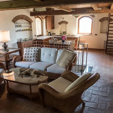 Castello Monticelli *