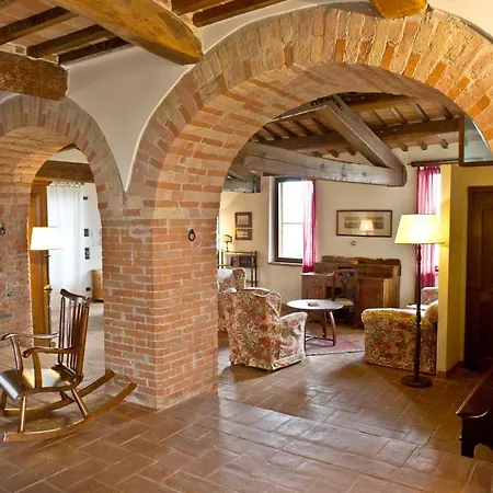 Çiftlik konaklama Castello Monticelli *