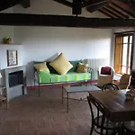 Castello Monticelli Farm stay Perugia