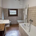 Farm stay Castello Monticelli
