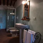 Farm stay Castello Monticelli *