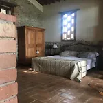 Castello Monticelli Farm stay