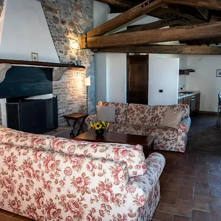 팜스테이 Castello Monticelli 페루자