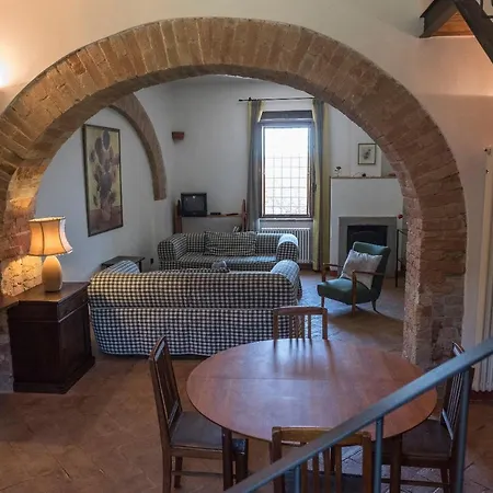 Castello Monticelli *